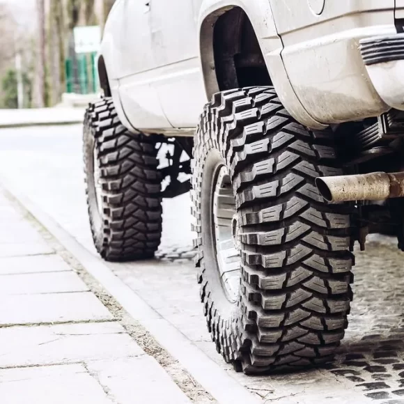 4WD Tyre on Pickup - Transit Tyres, Tyre and Wheel Services, Paget QLD